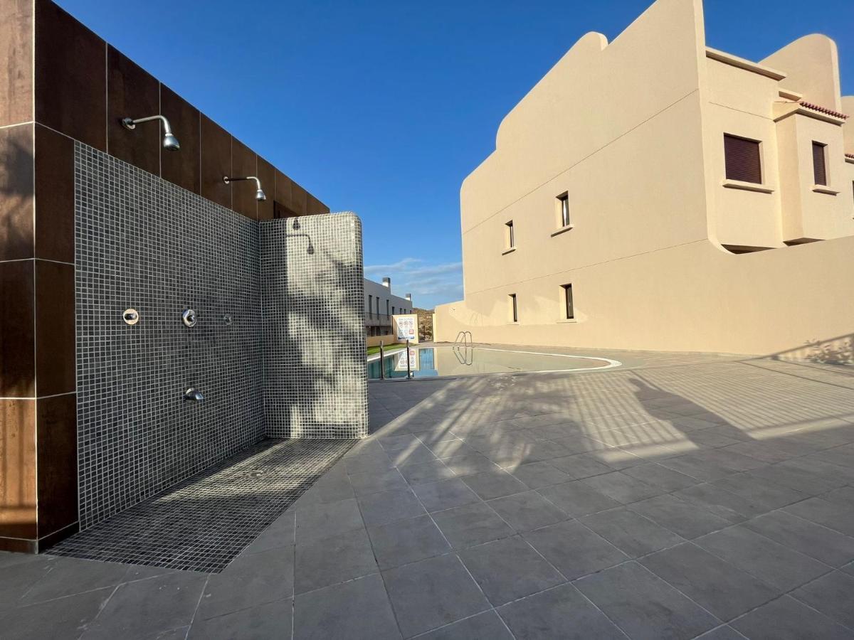 Los Martines - El Médano Exterior foto